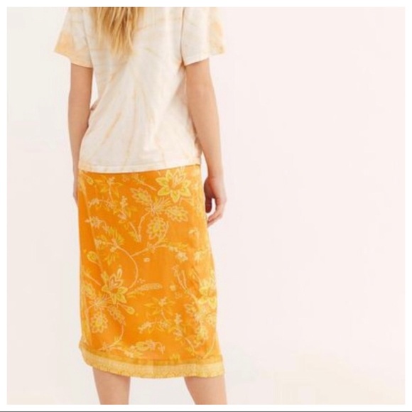 NEW FREE PEOPLE YASMIN BORDER MIDI SKIRT 8 10 - Picture 2 of 5